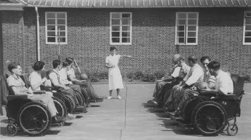 1948年,二战伤兵运动会在斯托克·曼德维尔举行 1948年,二战伤兵运动会在斯托克·曼德维尔举行