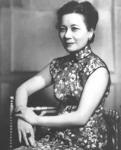 英语杂谈 | 宋美龄、胡适、张学良，民国英语哪家强？